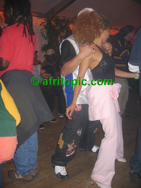 ../Images/afw2006c 665.jpg